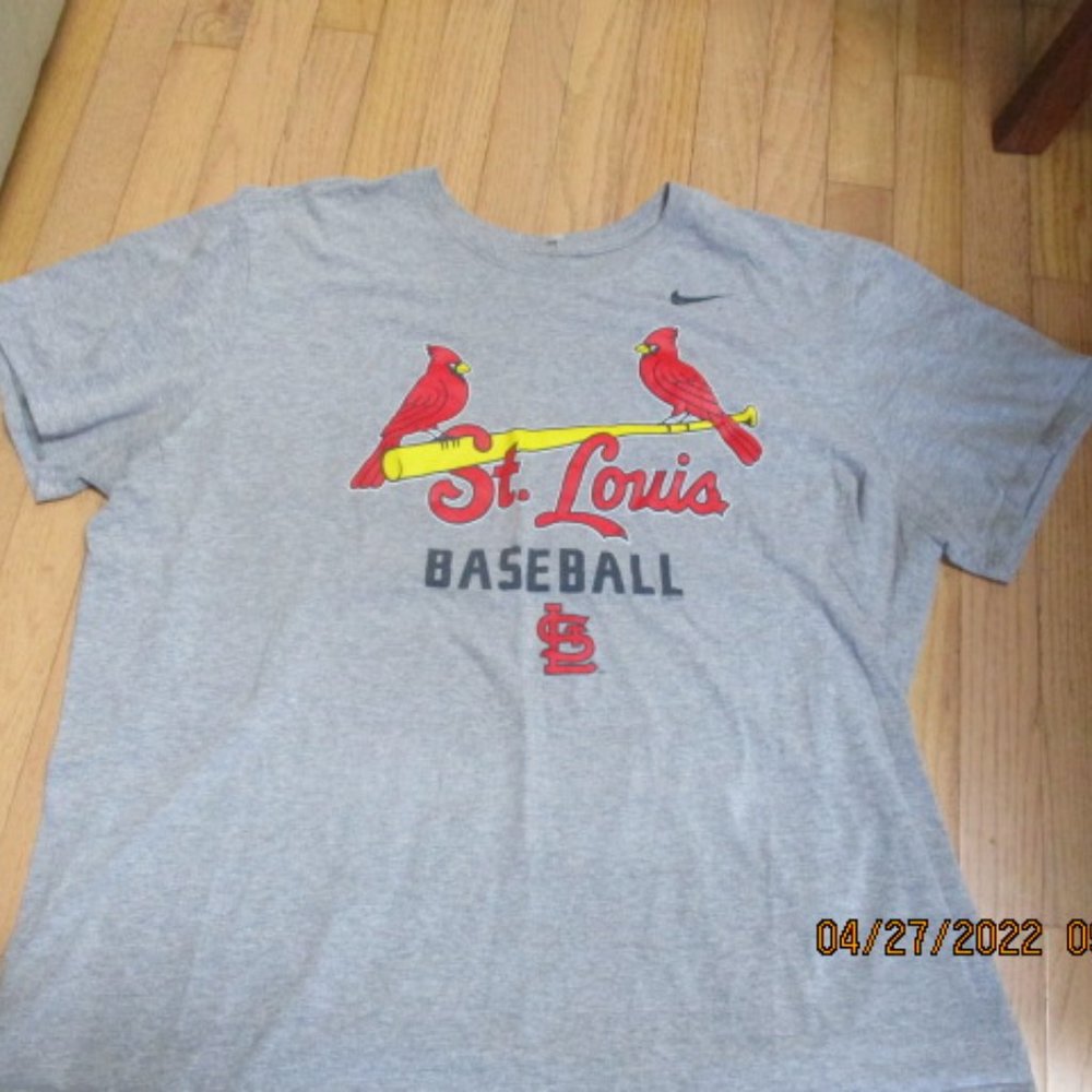 St Louis Cardinals/Nike Gray T